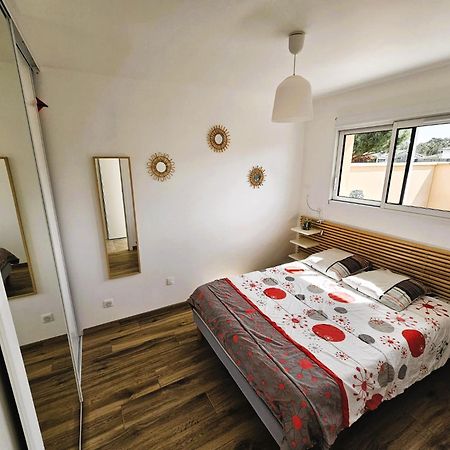 La Petite Maison Du Bassin D'Arcachon - 40 M2, Climatisee, Independante Et Au Calme Audenge Exterior foto